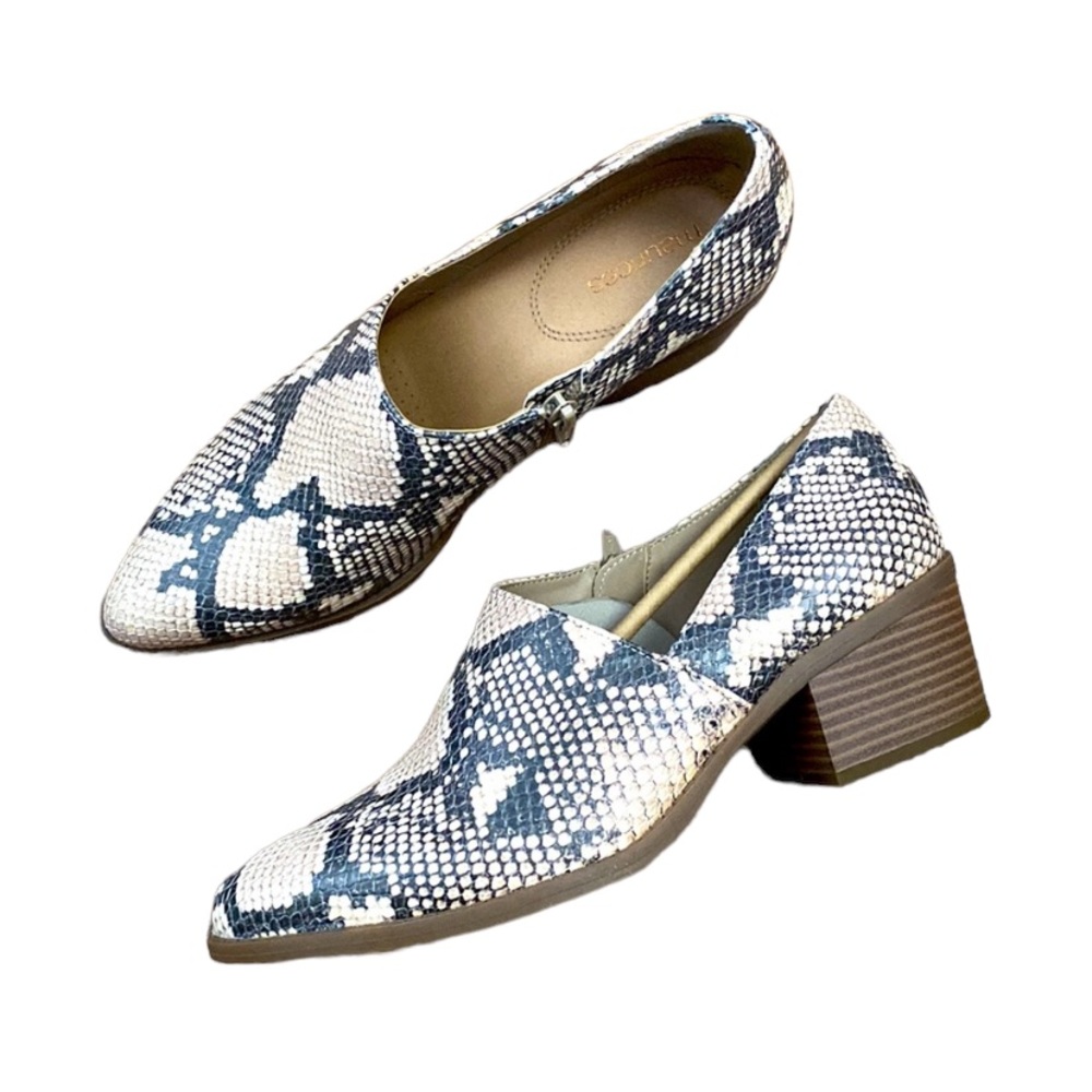 Maurices Amanda Snake Shootie